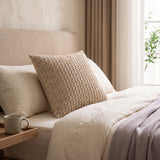 AdOptimize|lifestyle|Beige